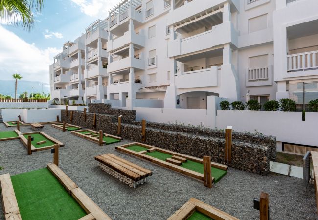 Apartamento en Motril - Marina Golf - Apartamento de lujo con vistas a la piscina Apartamento en Motril - Marina Golf - Apartamento de lujo con vistas a la piscina