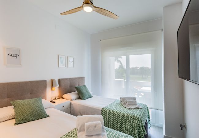 Apartamento en Motril - Marina Golf - Apartamento de lujo con vistas al campo de golf Apartamento en Motril - Marina Golf - Apartamento de lujo con vistas al campo de golf