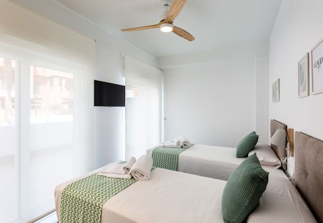 Apartamento en Motril - Marina Golf - Apartamento de lujo con vistas al campo de golf Apartamento en Motril - Marina Golf - Apartamento de lujo con vistas al campo de golf