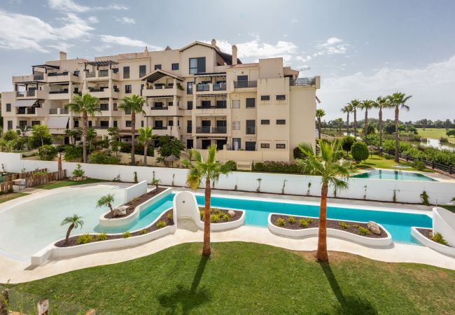 Apartamento en Motril - Marina Golf - Apartamento de lujo con vistas a la piscina y al campo de golf Apartamento en Motril - Marina Golf - Apartamento de lujo con vistas a la piscina y al campo de golf