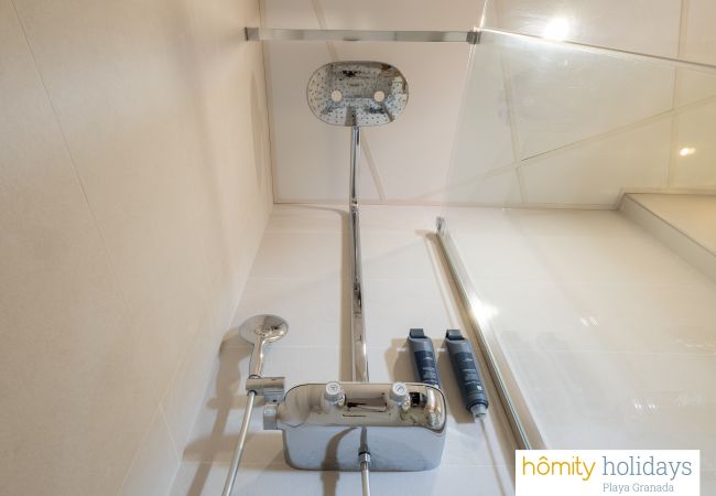 Apartamento en Motril - Mar de Astrid - Apartamento de lujo con vistas a la piscina y al campo de golf Apartamento en Motril - Mar de Astrid - Apartamento de lujo con vistas a la piscina y al campo de golf