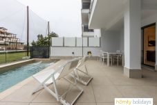 Apartamento en Motril - Apartamento de lujo con piscina privada y vistas al campo de golf