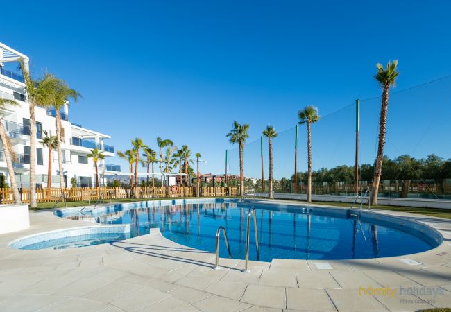 Apartamento en Motril - Aguacate Beach - Ático de lujo con vistas a la piscina y a la montaña Apartamento en Motril - Aguacate Beach - Ático de lujo con vistas a la piscina y a la montaña