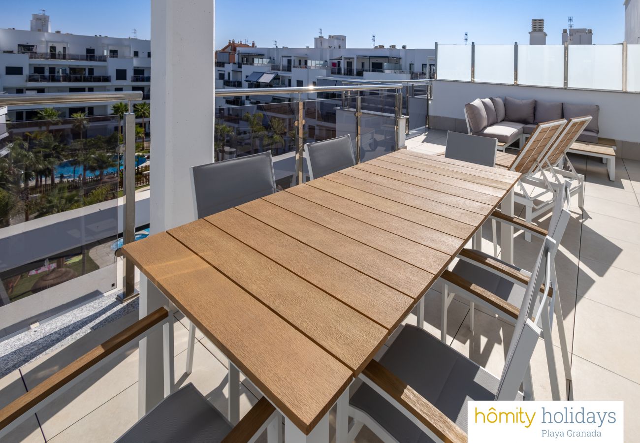 Apartamento en Motril - Aguacate Beach - Ático de lujo con vistas a la piscina y a la montaña Apartamento en Motril - Aguacate Beach - Ático de lujo con vistas a la piscina y a la montaña