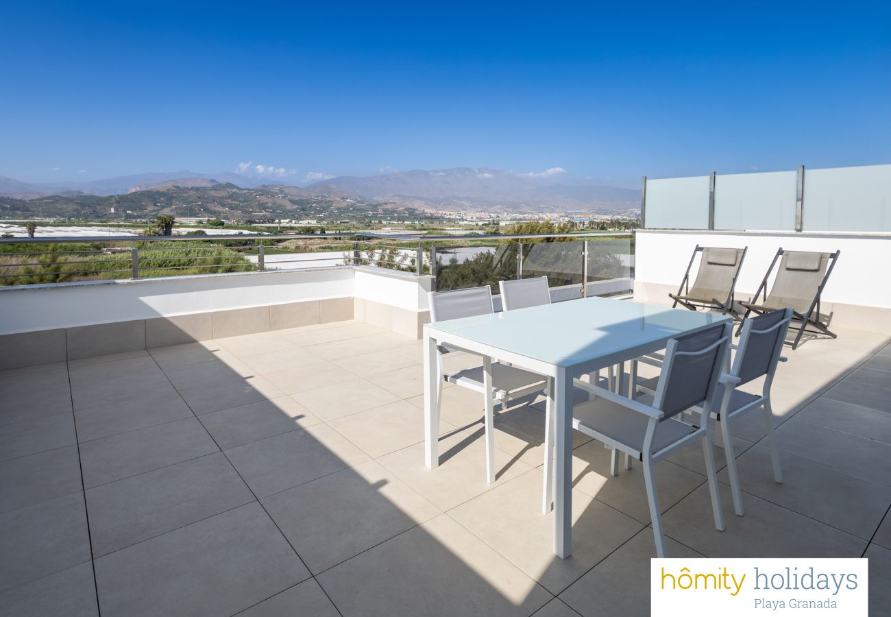 Apartamento en Motril - Aguacate Beach - Ático de lujo con vistas a la piscina y a la montaña Apartamento en Motril - Aguacate Beach - Ático de lujo con vistas a la piscina y a la montaña
