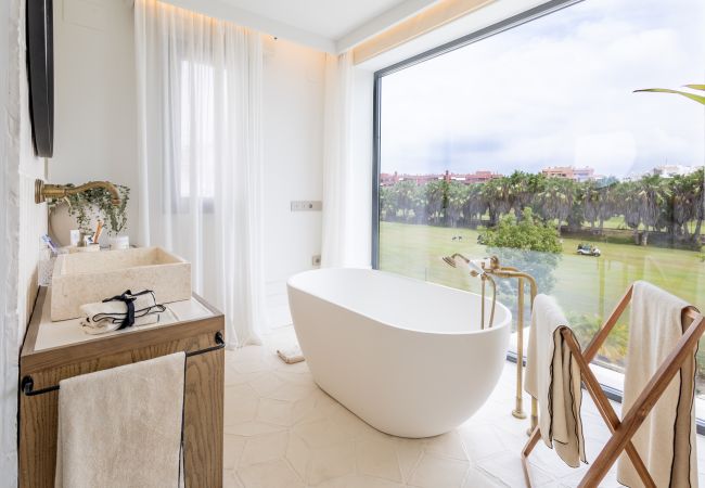 Villa en Motril - VilIa de lujo con dos piscinas privadas Villa en Motril - VilIa de lujo con dos piscinas privadas