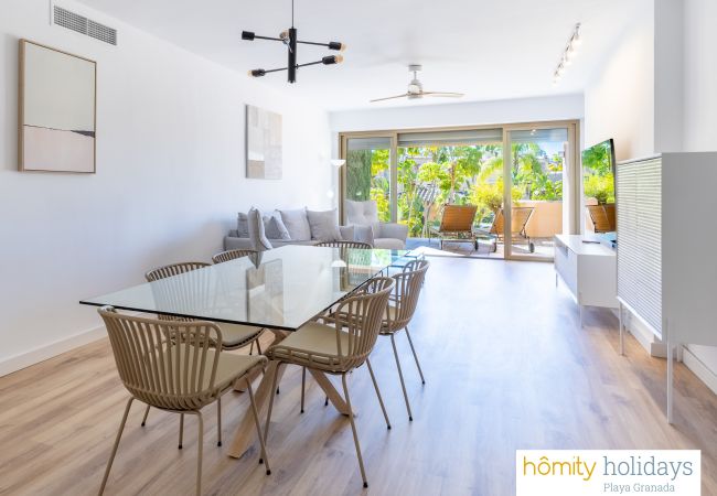 Apartamento en Estepona - La Cartuja Golf - Apartamento de lujo con vistas al jardín Apartamento en Estepona - La Cartuja Golf - Apartamento de lujo con vistas al jardín