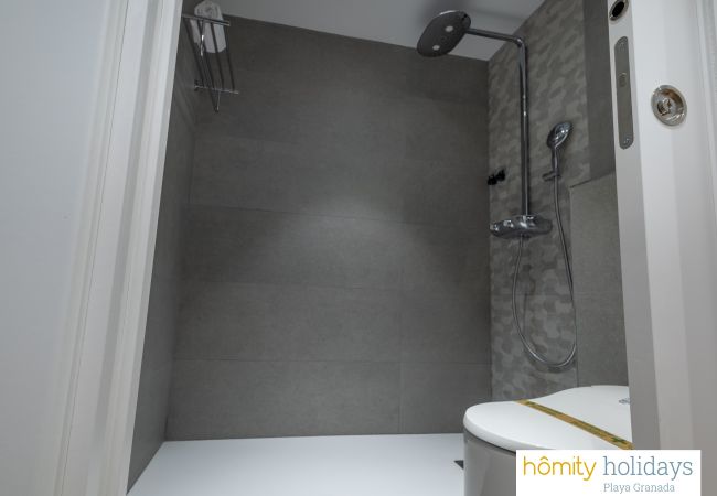 Apartamento en Estepona - La Cartuja Golf - Apartamento de lujo con vistas al jardín Apartamento en Estepona - La Cartuja Golf - Apartamento de lujo con vistas al jardín