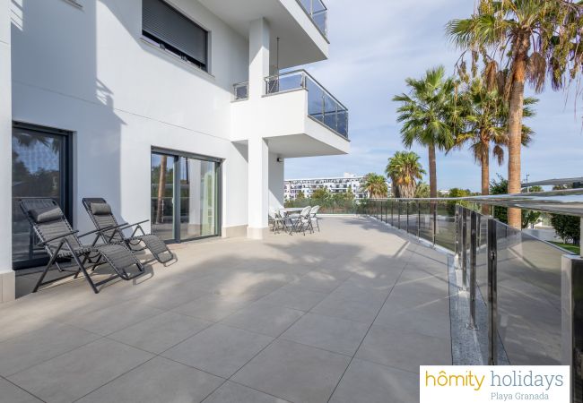 Apartamento en Motril - Aguacate Beach - Apartamento de lujo con vistas a la piscina y al campo de golf Apartamento en Motril - Aguacate Beach - Apartamento de lujo con vistas a la piscina y al campo de golf