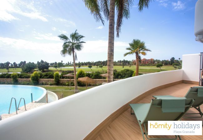 Apartamento en Motril - Mar de Astrid - Apartamento de lujo con vistas a la piscina y al campo de golf