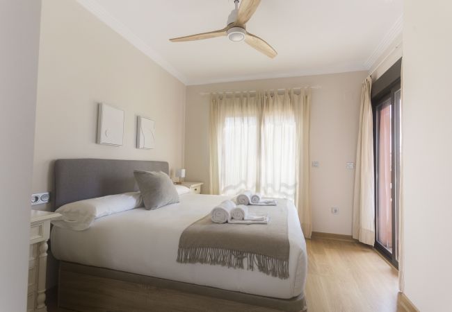 Apartamento en Motril - Los Moriscos II - Nura - Apartamento de lujo con vistas a la montaña Apartamento en Motril - Los Moriscos II - Nura - Apartamento de lujo con vistas a la montaña