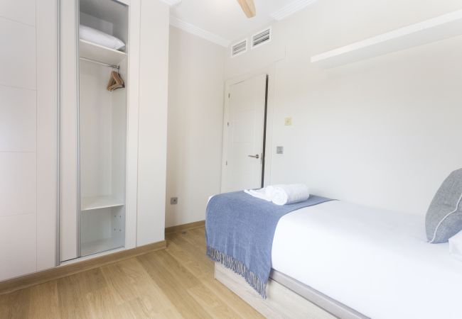 Apartamento en Motril - Los Moriscos II - Nura - Apartamento de lujo con vistas a la montaña Apartamento en Motril - Los Moriscos II - Nura - Apartamento de lujo con vistas a la montaña