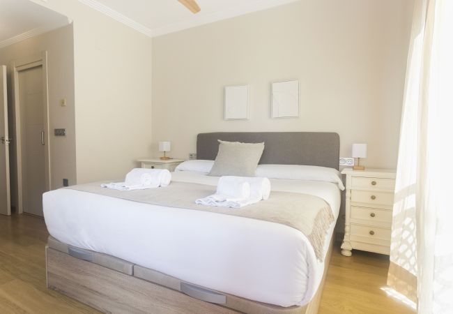 Apartamento en Motril - Los Moriscos II - Nura - Apartamento de lujo con vistas a la montaña Apartamento en Motril - Los Moriscos II - Nura - Apartamento de lujo con vistas a la montaña