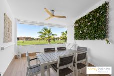 Apartamento en Motril - Mar de Astrid - Apartamento de lujo con vistas a la piscina y al campo de golf
