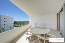 Apartamento en Motril - Mar de Fabiola - Apartamento de lujo con vistas a la piscina y al campo de golf
