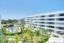 Lejlighed i Motril - Mar de Fabiola - Luksuslejlighed med udsigt over swimmingpoolen og golfbanen
