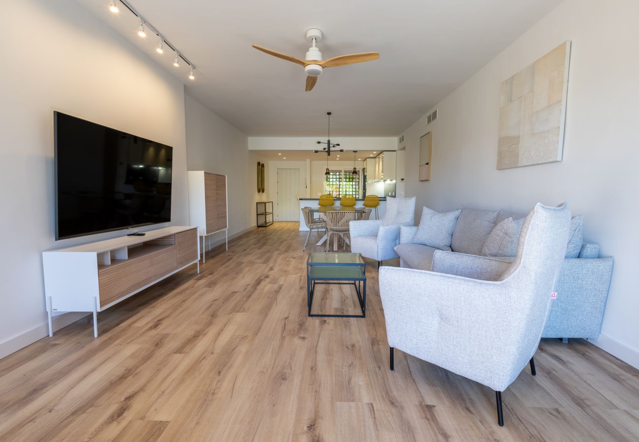 Apartment in Estepona - La Cartuja Golf - Luxury apartment with garden views Apartment in Estepona - La Cartuja Golf - Luxury apartment with garden views