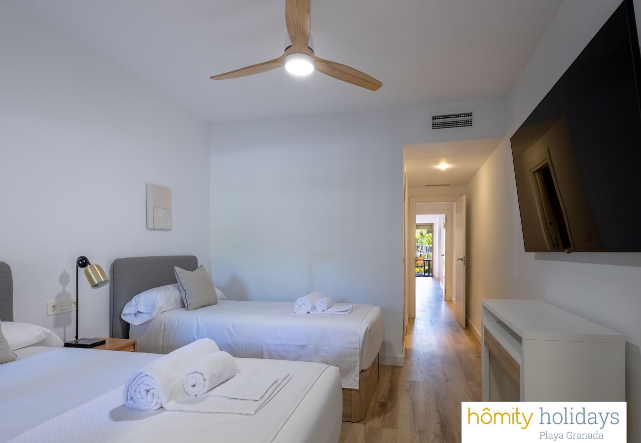 Apartment in Estepona - La Cartuja Golf - Luxury apartment with garden views Apartment in Estepona - La Cartuja Golf - Luxury apartment with garden views