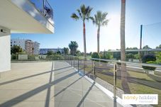 Apartment in Motril - Aguacate Beach - Luxury apartment with pool and golf course views