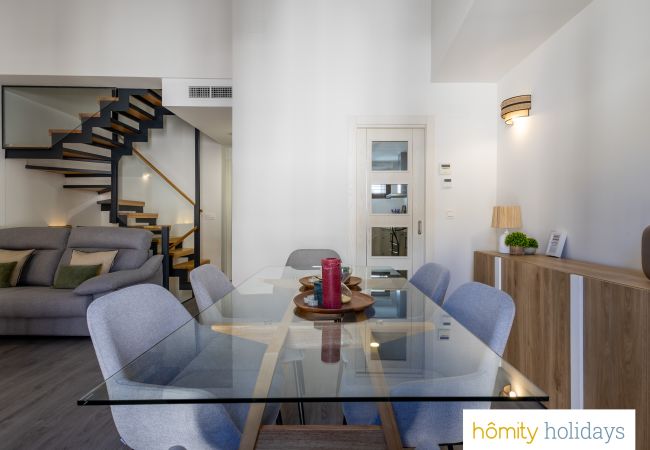 Apartment in Granada - Piedra Santa - Luxury triplex with views of the Alhambra Apartment in Granada - Piedra Santa - Luxury triplex with views of the Alhambra