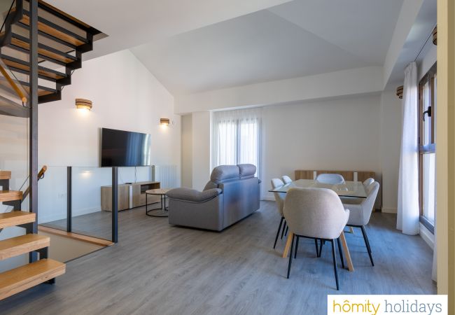 Apartment in Granada - Piedra Santa - Luxury triplex with views of the Alhambra Apartment in Granada - Piedra Santa - Luxury triplex with views of the Alhambra