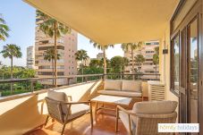 Apartment in Torremolinos - Apartamento de lujo con vistas al mar