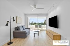 Apartment in Motril - Mar de Fabiola - Apartamento de lujo con vistas a la piscina y al campo de golf